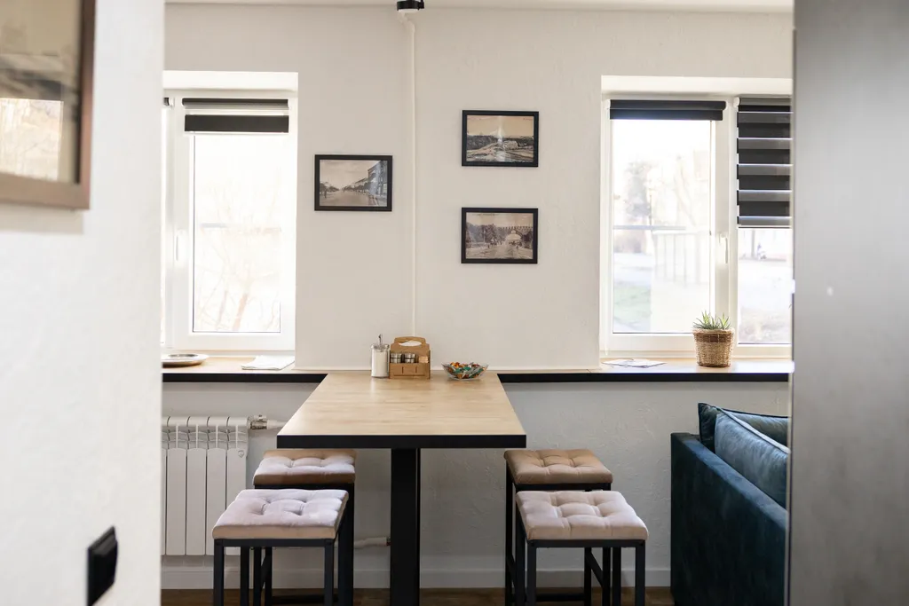 Квартира Квартира Свежая евродвушка в 5 минутах ходьбы от Новгородского Кремля — Великий Новгород