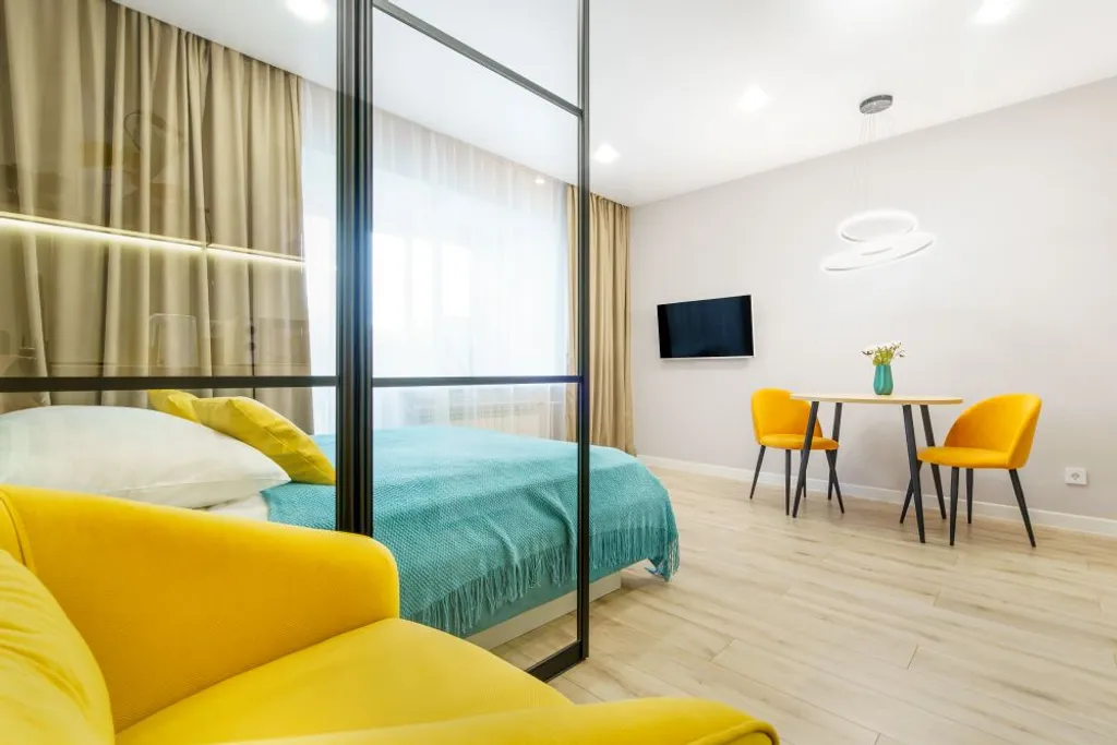 Good Night на Кандинского 7/2