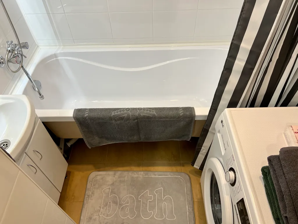 Для гостей, которые любят тишину! Уютная и реально чистая квартира