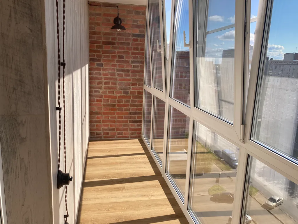 Просторный дизайнерский лофт в центре города