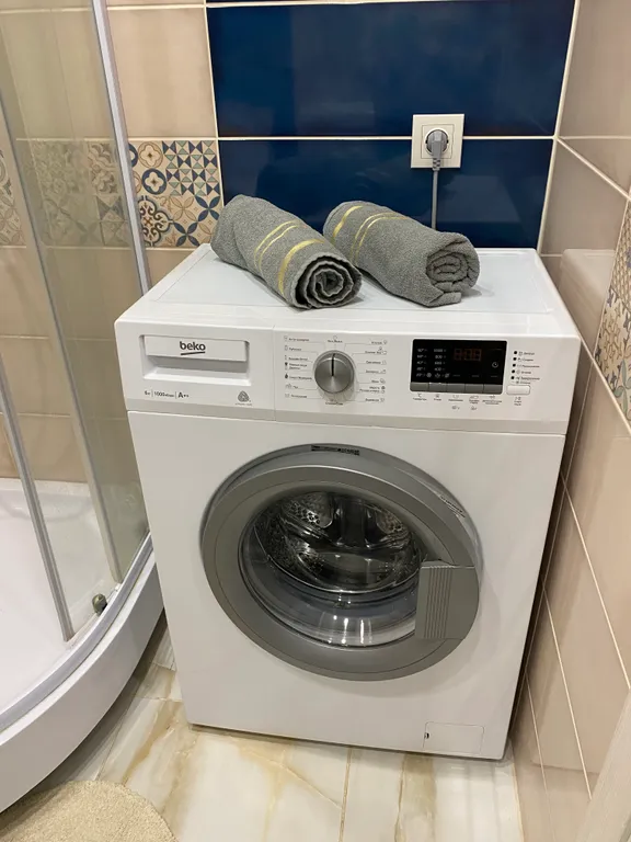 Окно в Париж