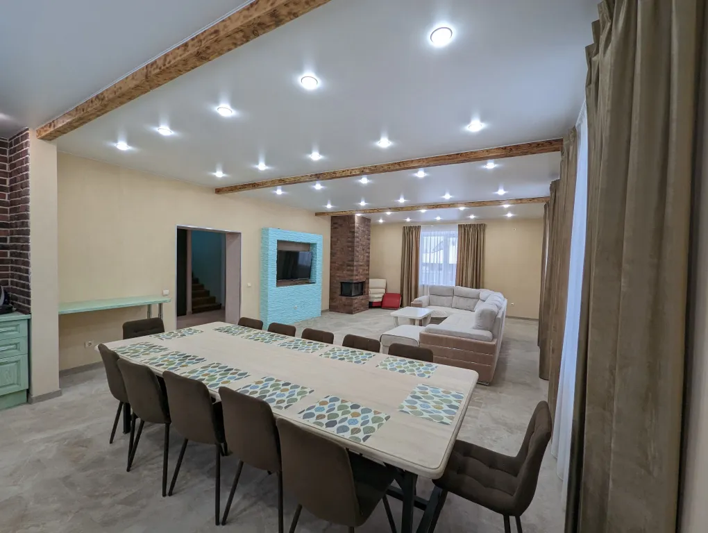 Коттедж с баней