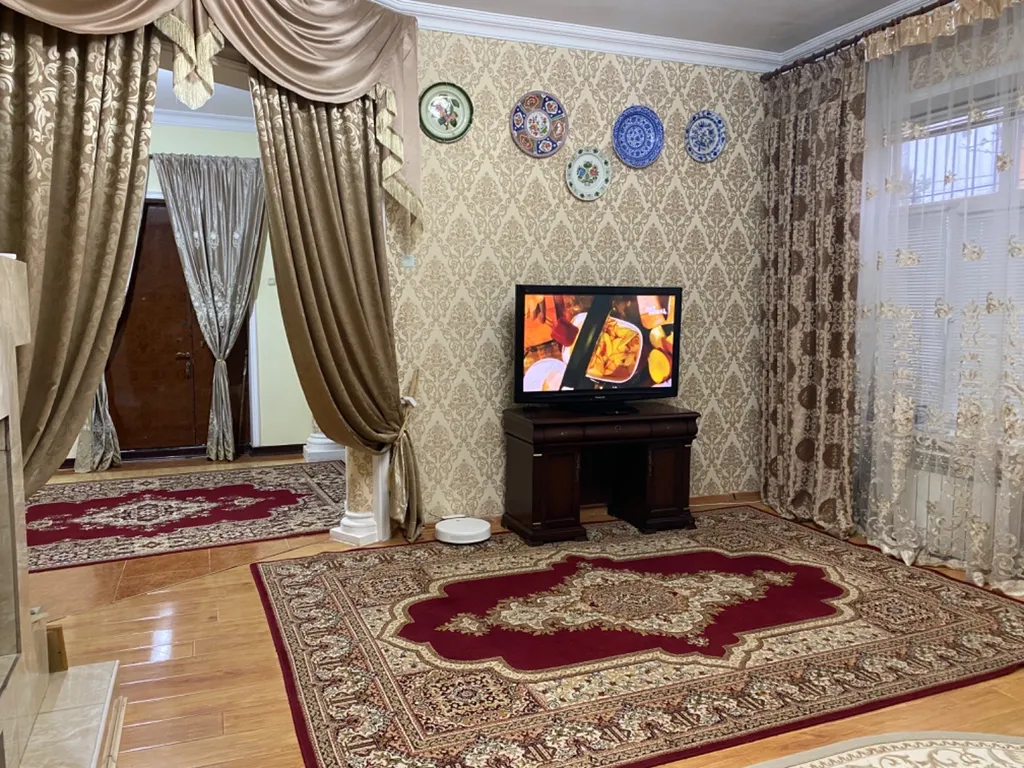 Уютный одноэтажный дом с двором, мангалом и беседкой