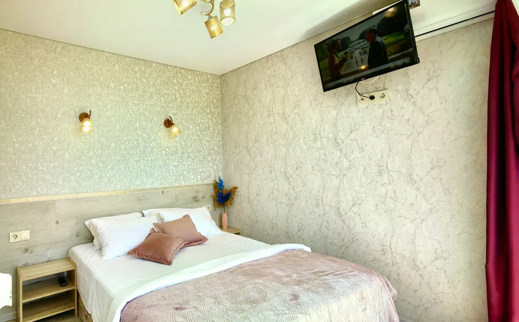 Квартира Квартира 2комн. Апарт автоном. Отоплен, кухня, стирка, балконы, изолированные спальни — Судак