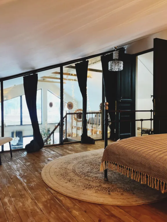 Дом с сауной и купелью с шикарным видом на озеро