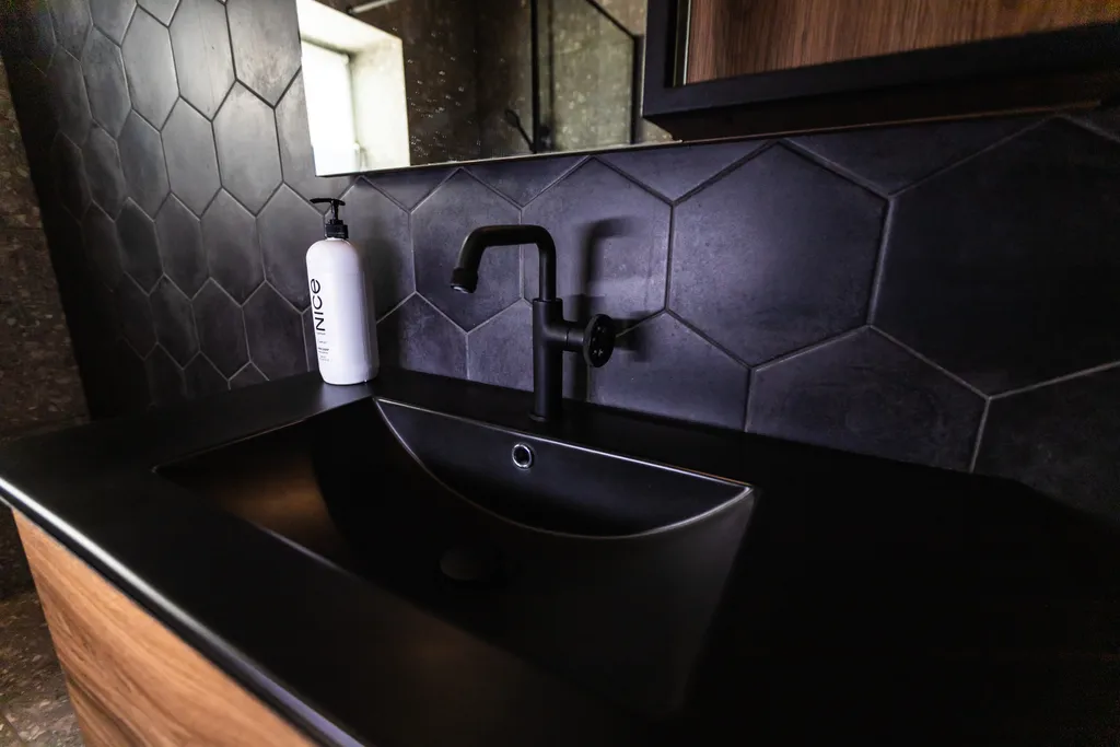 Просторный светлый дом с баней и фурако