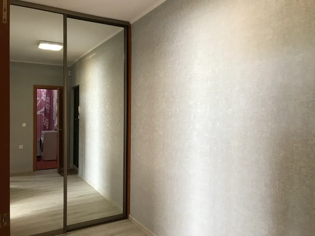 Квартира Квартира 1комн возле Планеты с деревянным балконом — Красноярск