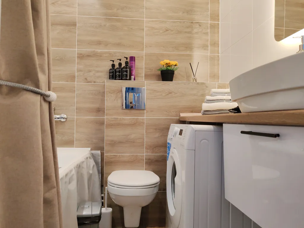 Уютная квартира рядом с озерами и лесом