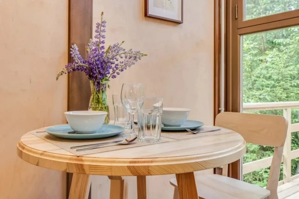 Коттедж Коттедж Шале у Леса — Луга