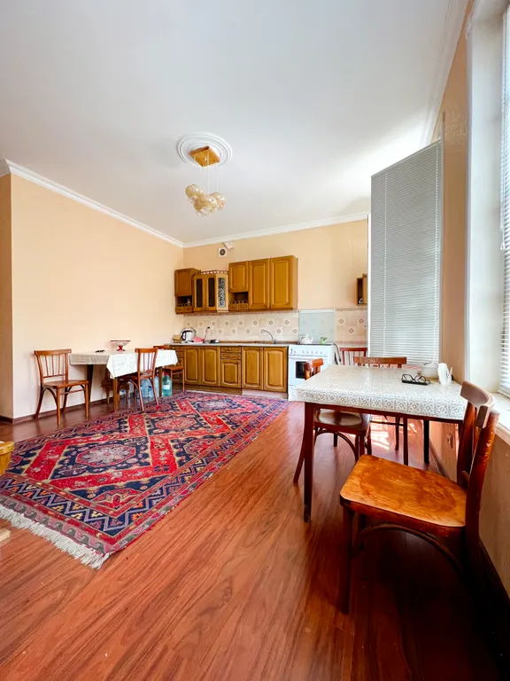 Дом в живописных горах