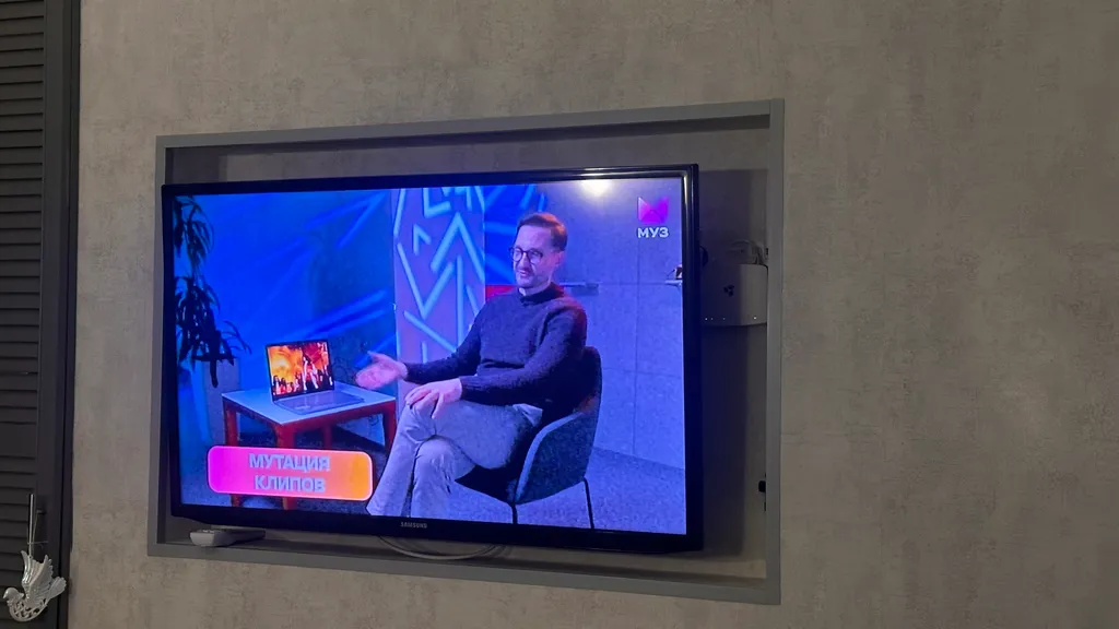 Уютная однокомнатная квартира- студия 
От центра -10 минут на машине