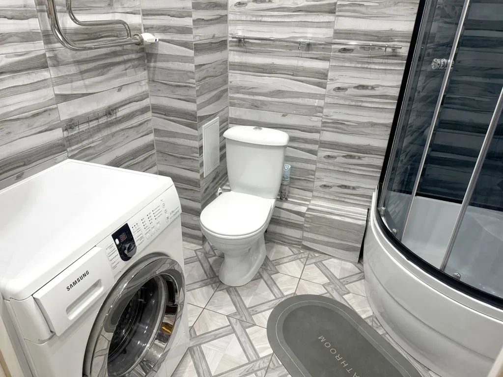 Две спальни в однокомнатной недалеко от  ТЦ "РИО"