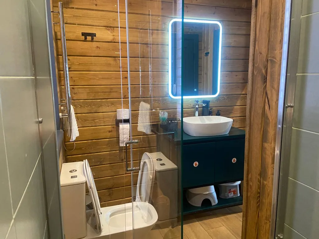 Дом с баней на дровах и гадающим кроликом