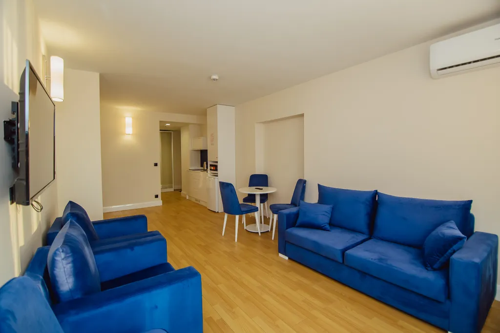 Трёхкомнатные апартаменты на первой линии