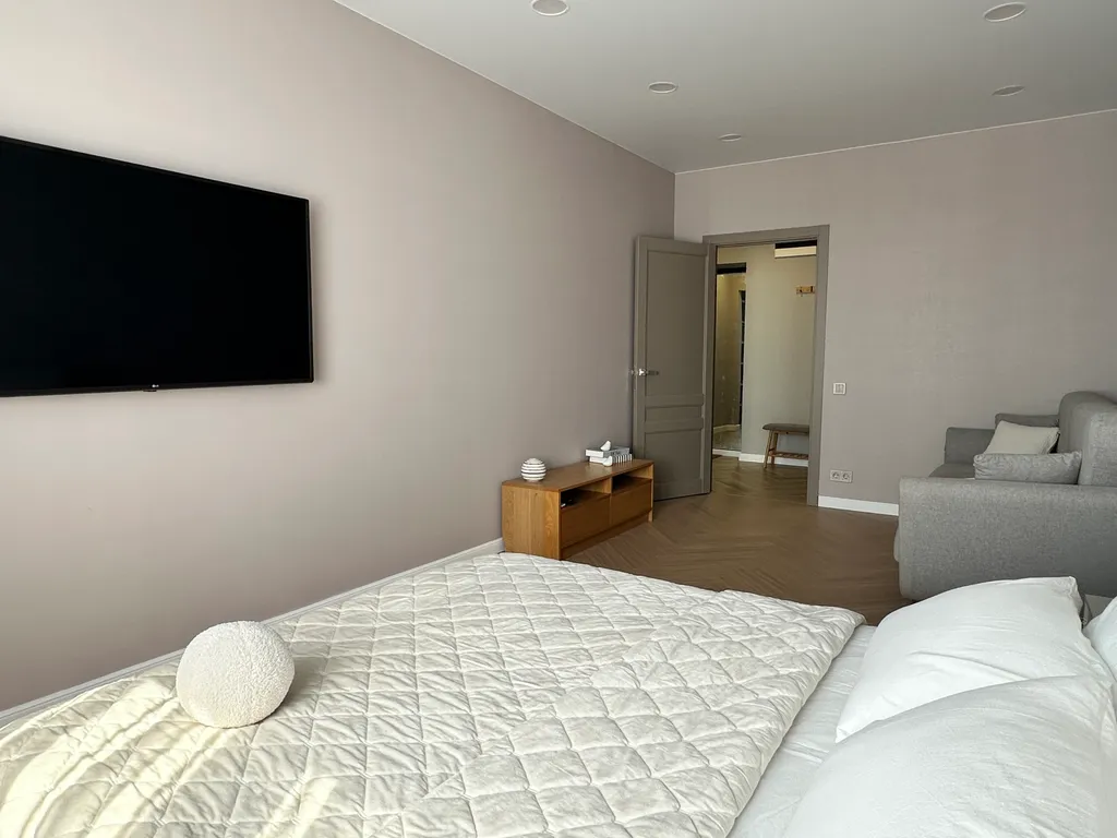 Светлица на 22 этаже с панорамным видом на 2 реки