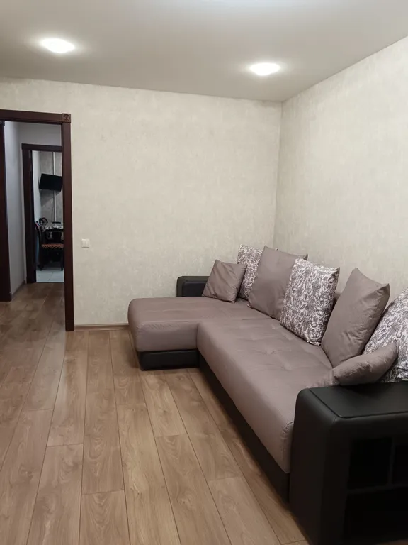 Красивая квартира в центре Городка