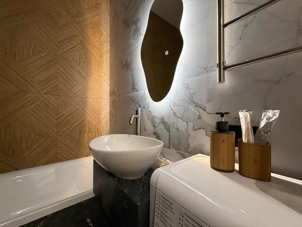 Дизайнерская квартира на берегу реки в ЖК Белые росы в Красноярске