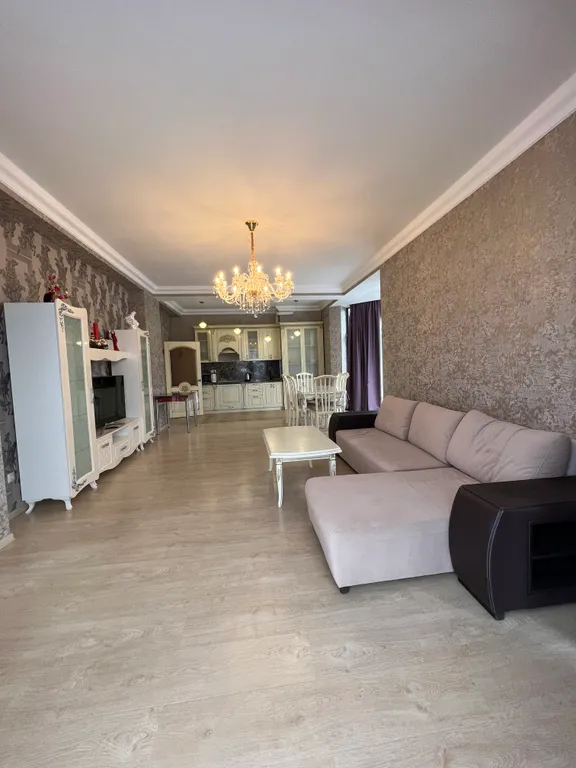 Просторная квартира в ЖК Green Park