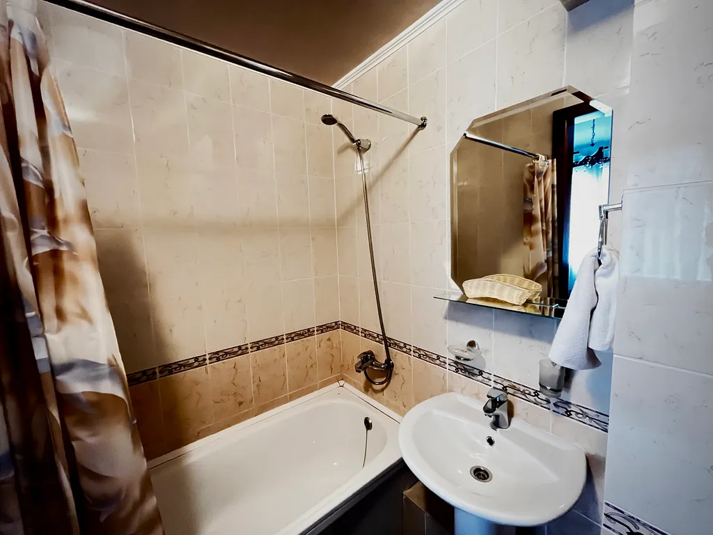 Уютная гостиница c cупер расположениеv для путешественников и отдыха