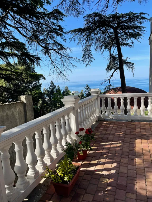 Шикарные апартаменты с видом на море и на Ай Петри