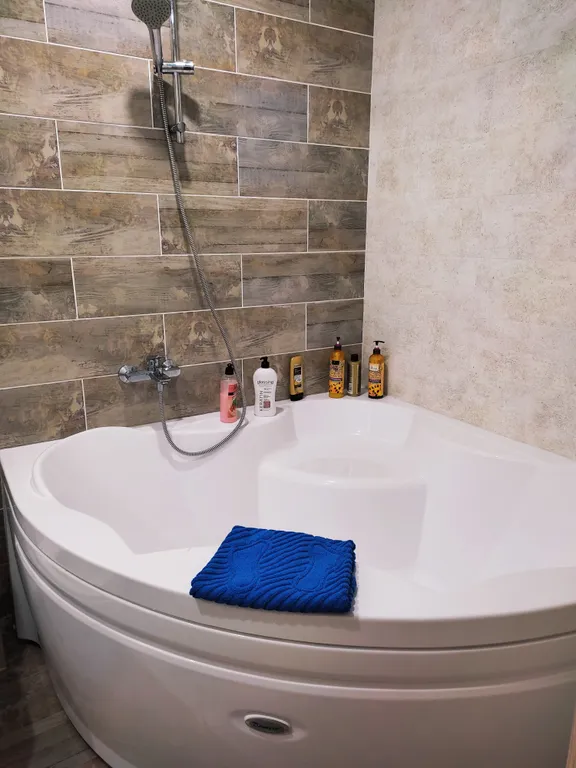 Новостройка в центре рядом с йошкиным котом и осликом