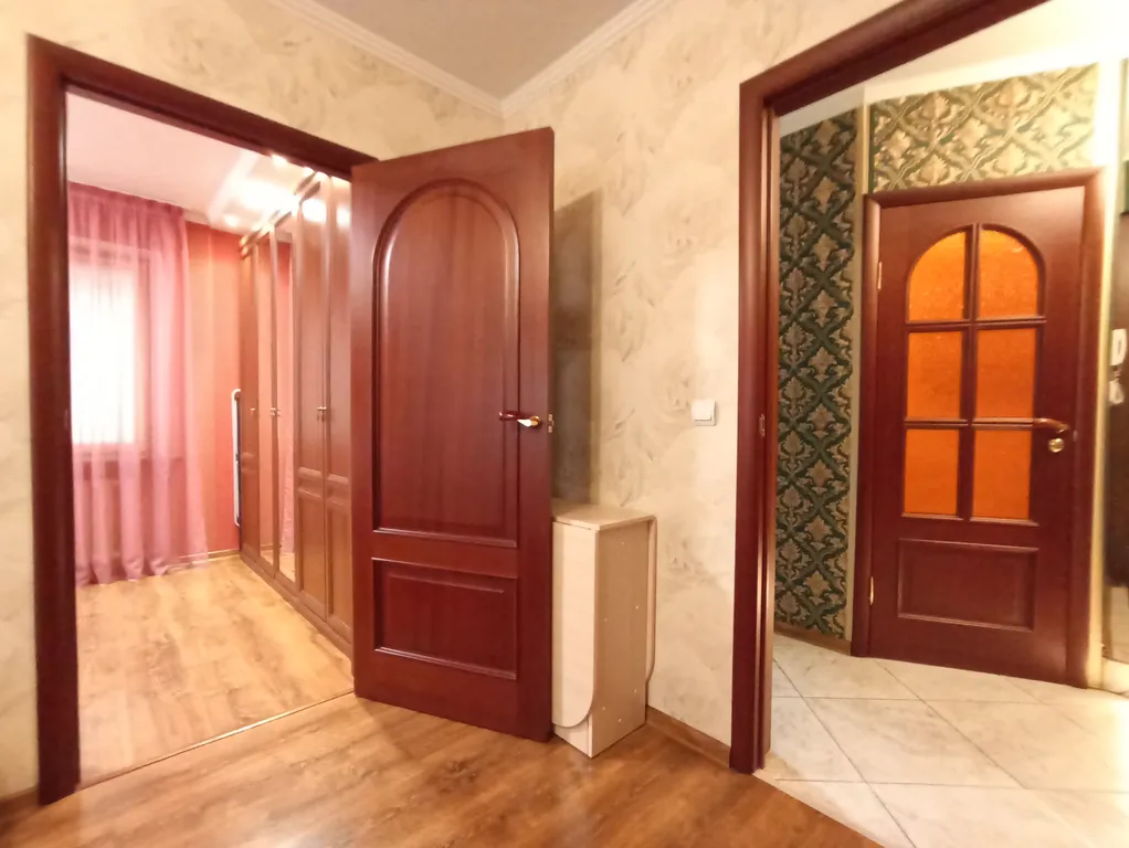 Квартира Квартира Двушка в центре, рядом музей янтаря и красивое Верхнее озеро, парковка — Калининград