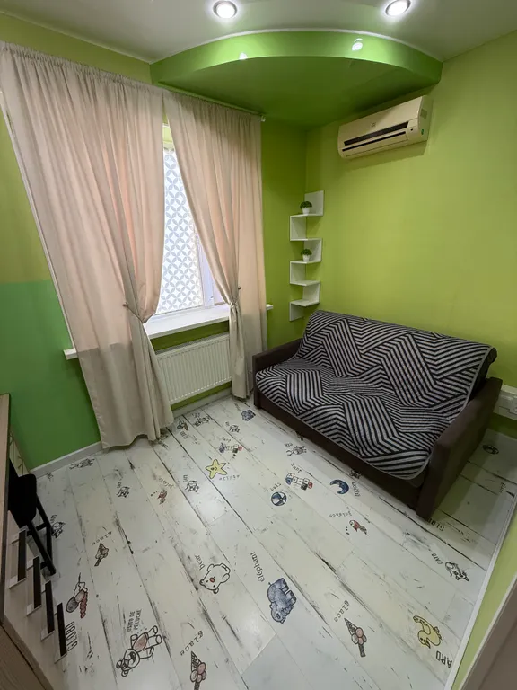 2-комнатная квартира около парка Галицкого