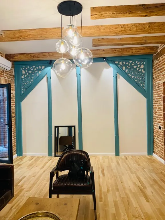 Дизайнерская квартира под старину