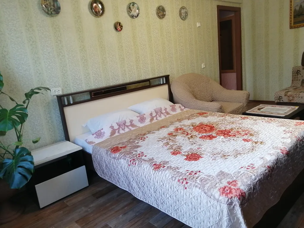 1-комнатная Квартира — аренда посуточно в Радужный