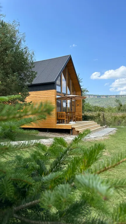 Барнхаус с чаном и бассейном