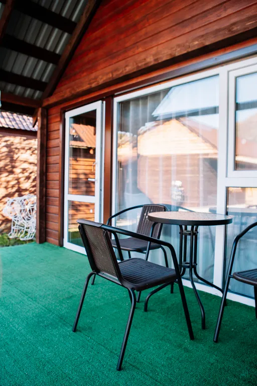 Домик в сердце Алтая