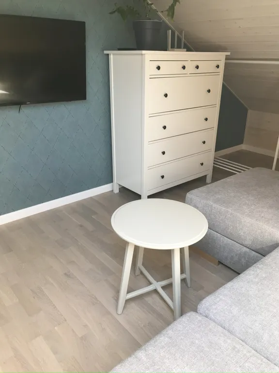 Двухуровневая квартира с 3 спальнями в частном доме