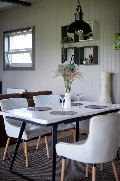 Дом у озера