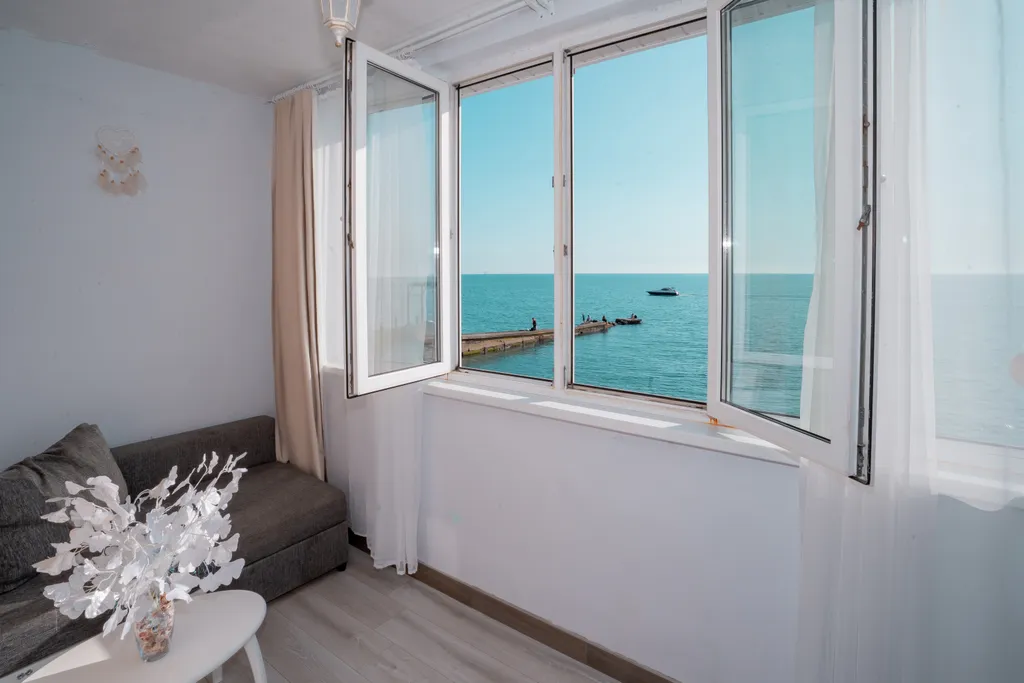 4-комнатная Квартира