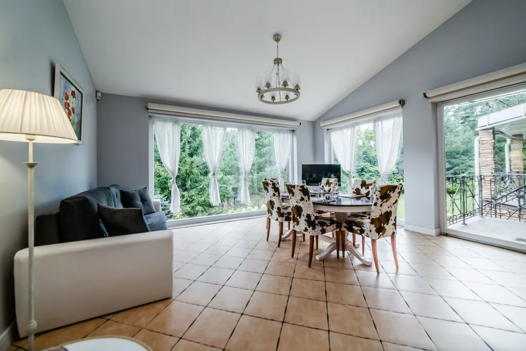 Дом в Красногорске с бассейном и сауной