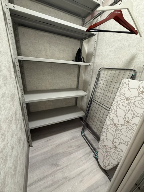 5 минут на машине / 25 пешком до кремля и центра города