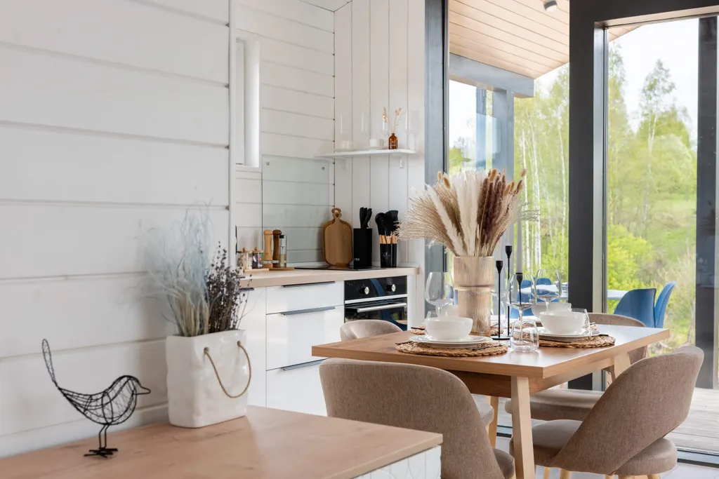 Дом с видом на лес и реку