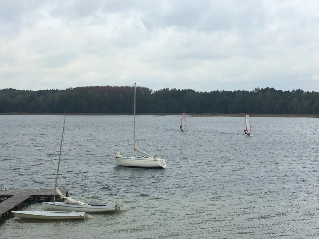 Дом у озера