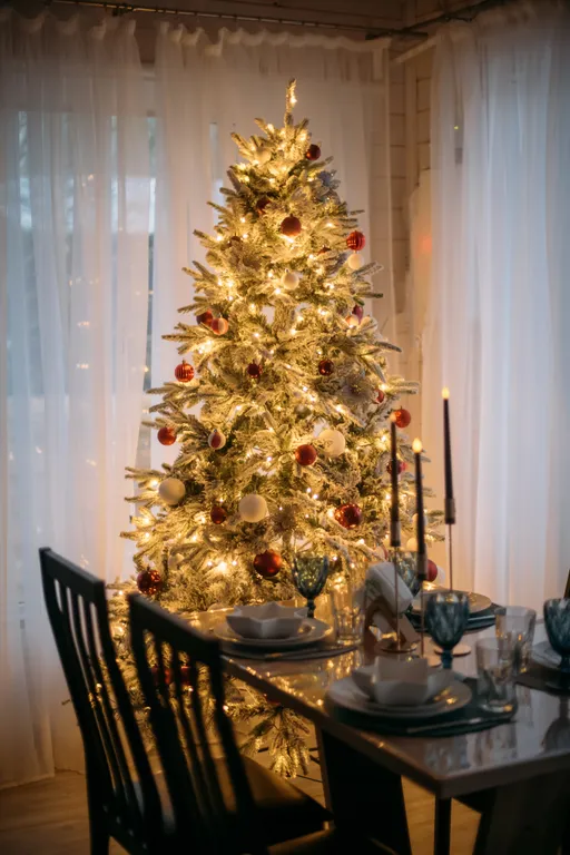 Уютный домик с видом на лес