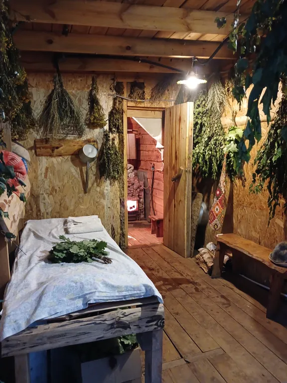 Дом у леса с камином на окраине для отдыха души и тела