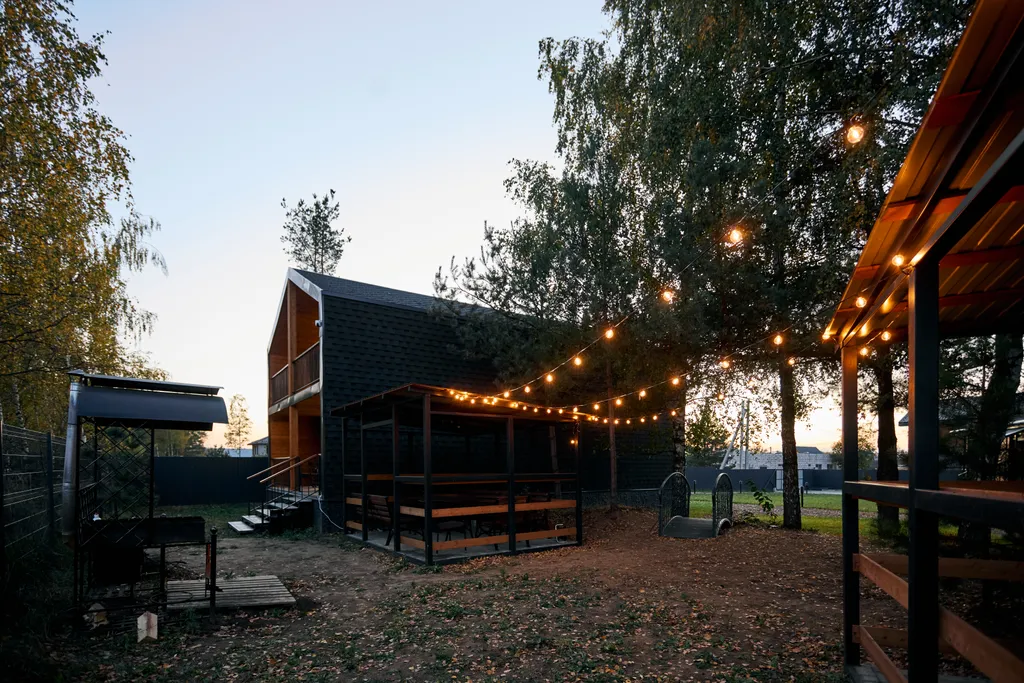 Уютный двухэтажный дом