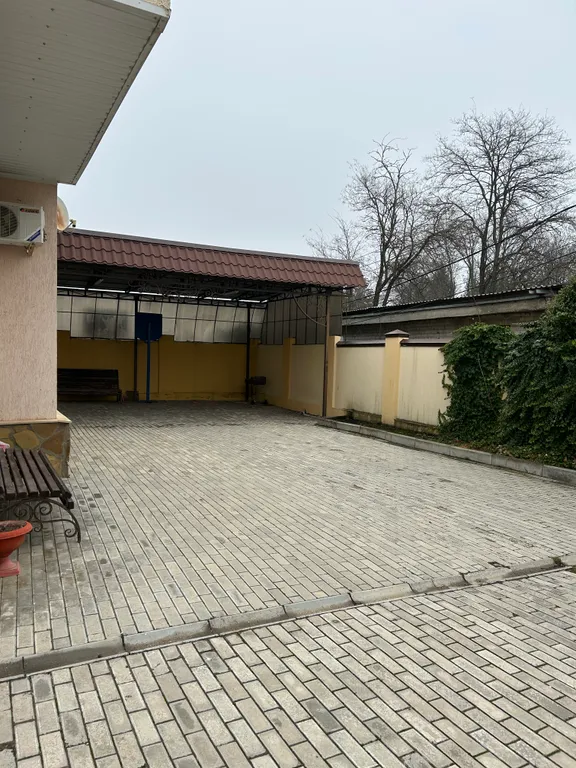 Уютный Коттедж возле парка Победы,свой двор и мангал.