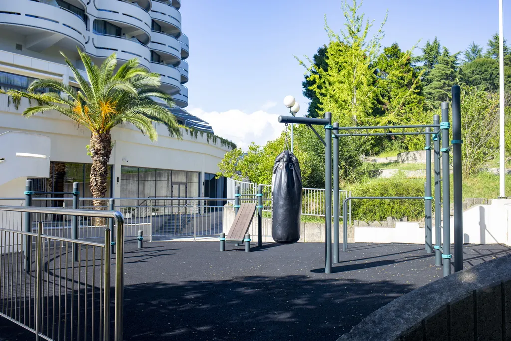 Видовой апартамент с видом на горы в апарт-отеле