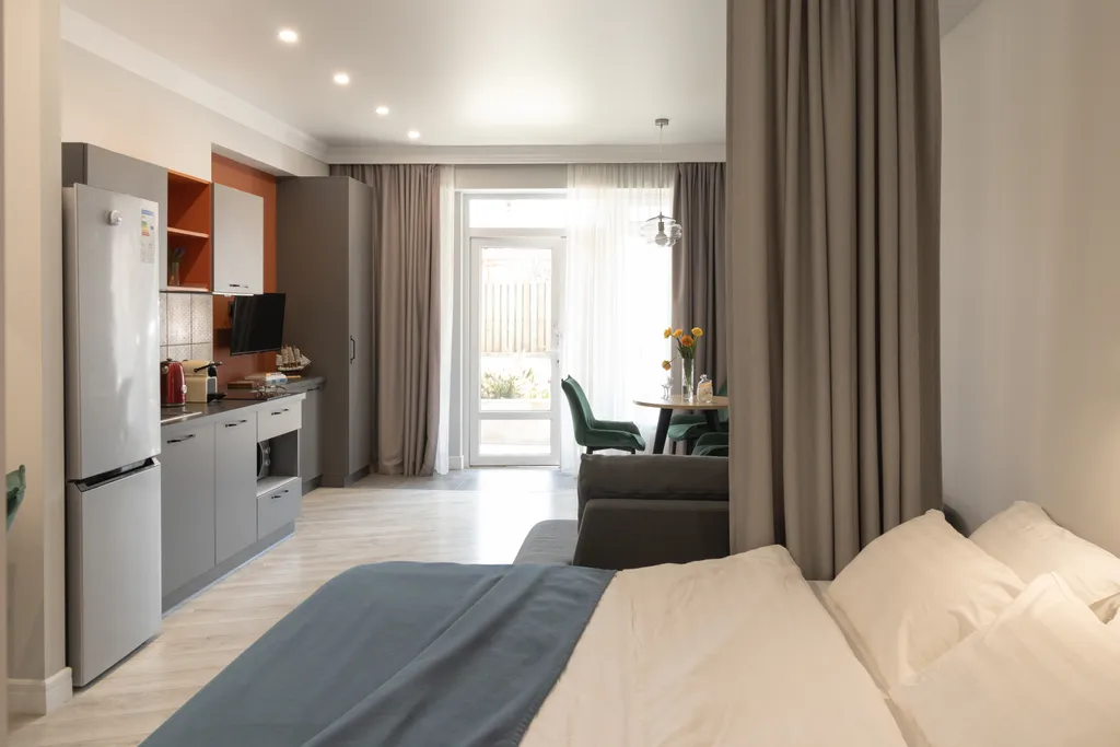 Квартира Студия у Массандровского парка в элитном районе Ялты — аренда посуточно в Массандра