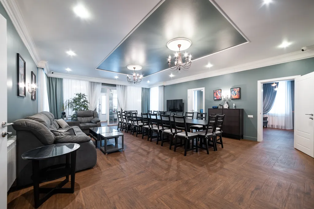 Коттедж 8-комнатный Дом — Голиково