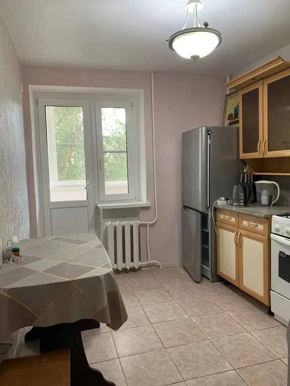 Квартира Уютная и просторная квартира в доме с развитой инфраструктурой — Элиста