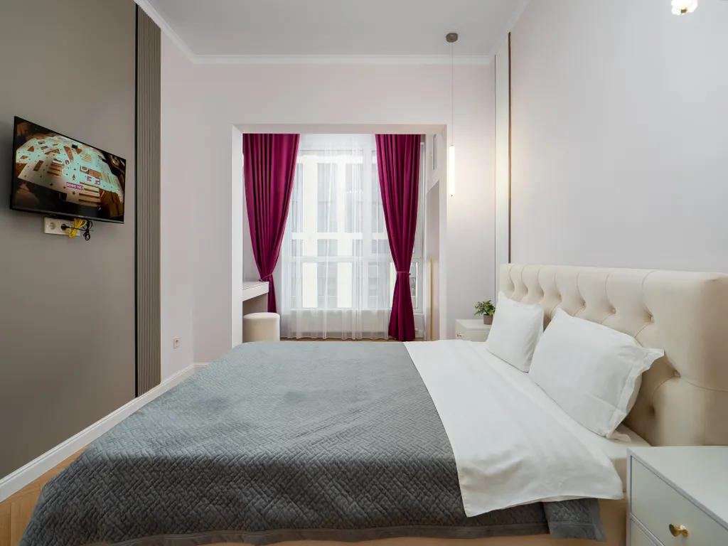 Уютная двухкомнатная квартира в районе Меги с видом на город