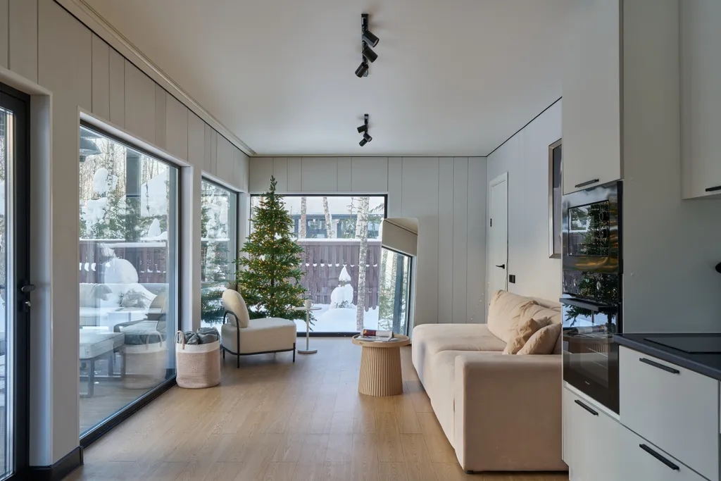 Коттедж Панорамный дом в окружении леса с сауной — аренда посуточно в Ступино