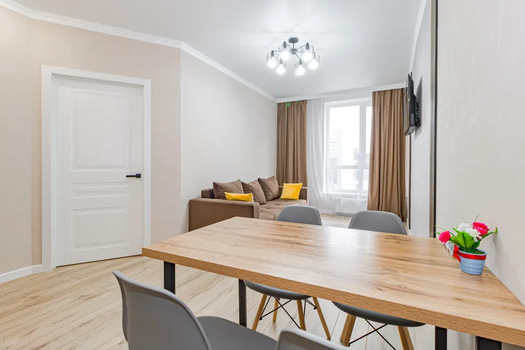 Квартира в Коркем 4, Триумфальная арка