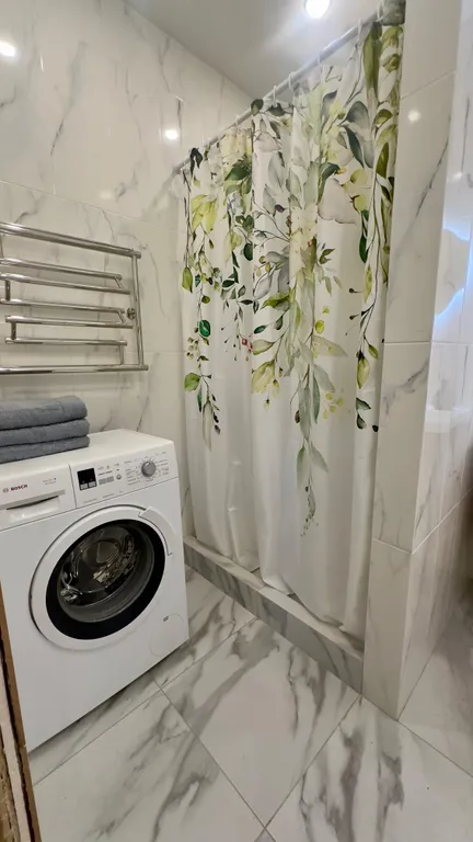 Коттедж Уютный загородный дом у живописного озера, с шикарной новогодней елкой — Санкт-Петербург